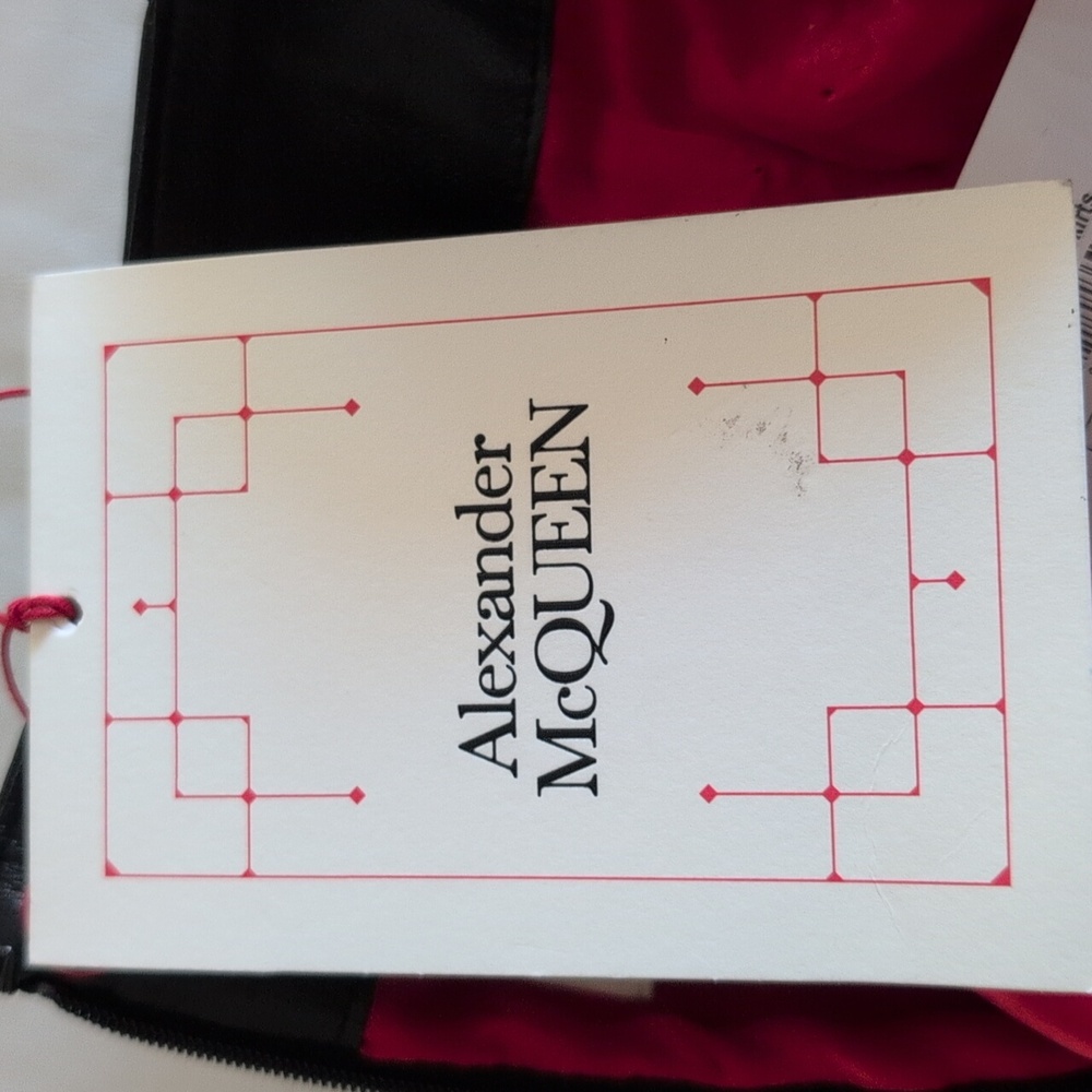 NWT Alexander McQueen Black and Red Bi Color Leather‎ Skirt from 2020 Collection - Picture 11 of 14